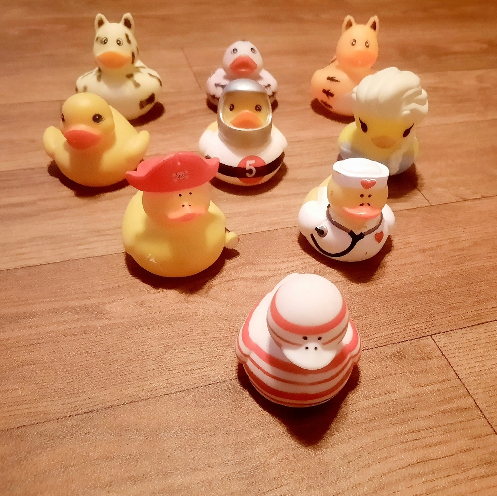 SOLD 9 Duck Toys